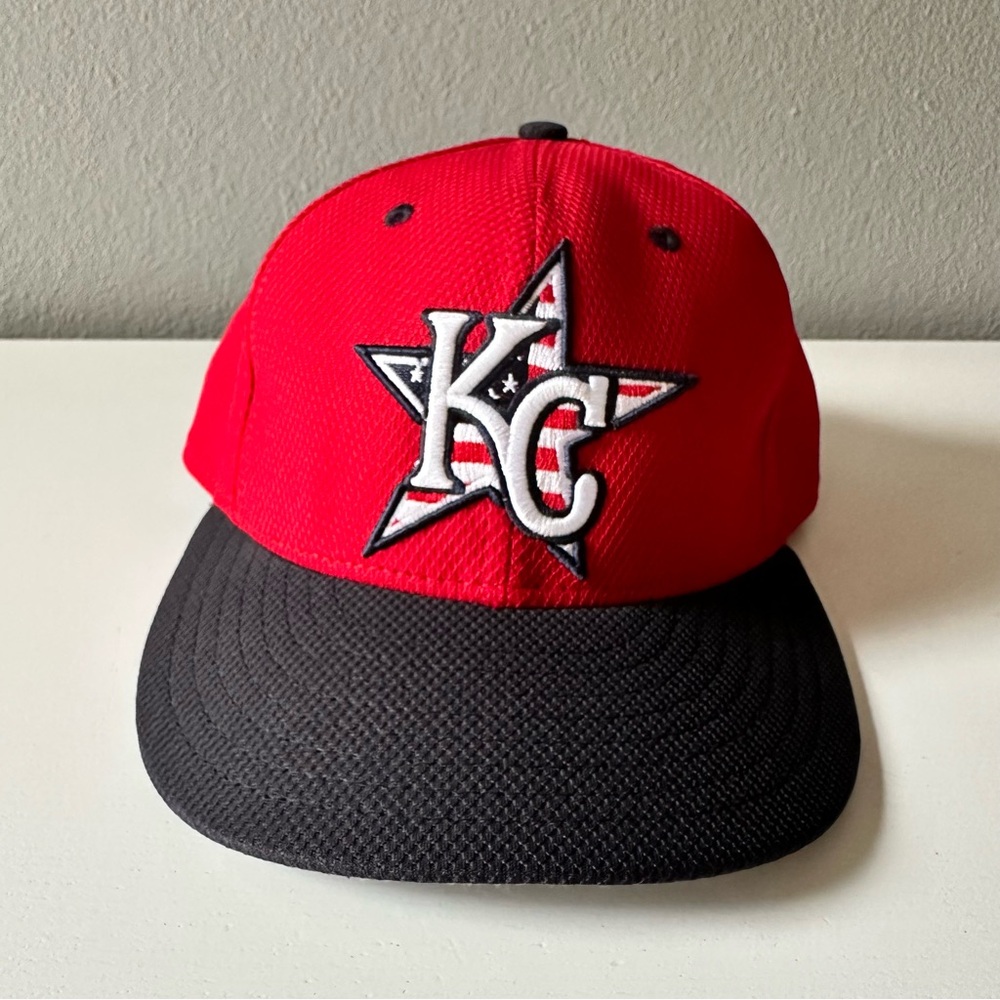 New Era Kansas City Royals 4th of July Fitted Hat Size 7 ⅜